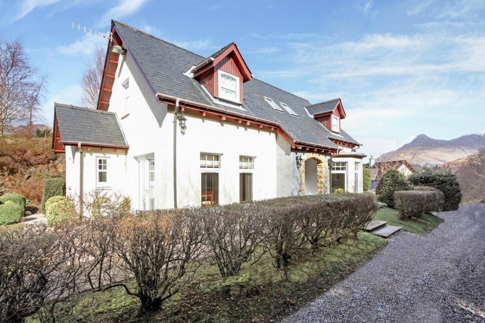 Dalcraig House B&B บัลลาคูลิช ภายนอก รูปภาพ