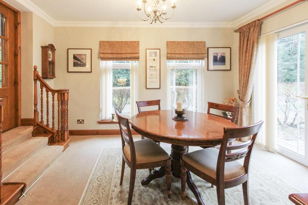 Dalcraig House B&B บัลลาคูลิช ภายนอก รูปภาพ