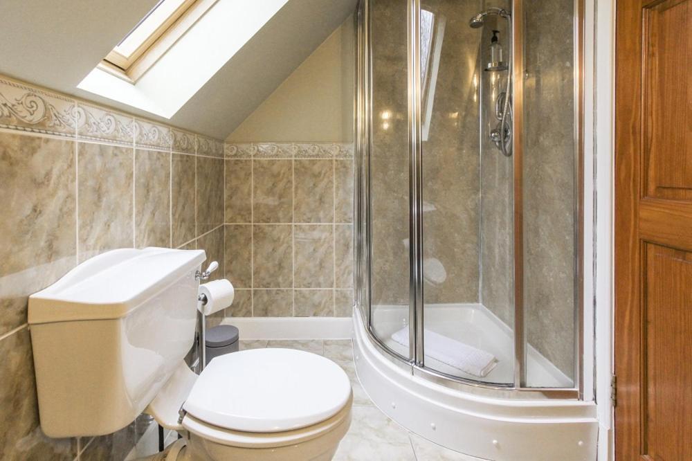Dalcraig House B&B บัลลาคูลิช ภายนอก รูปภาพ