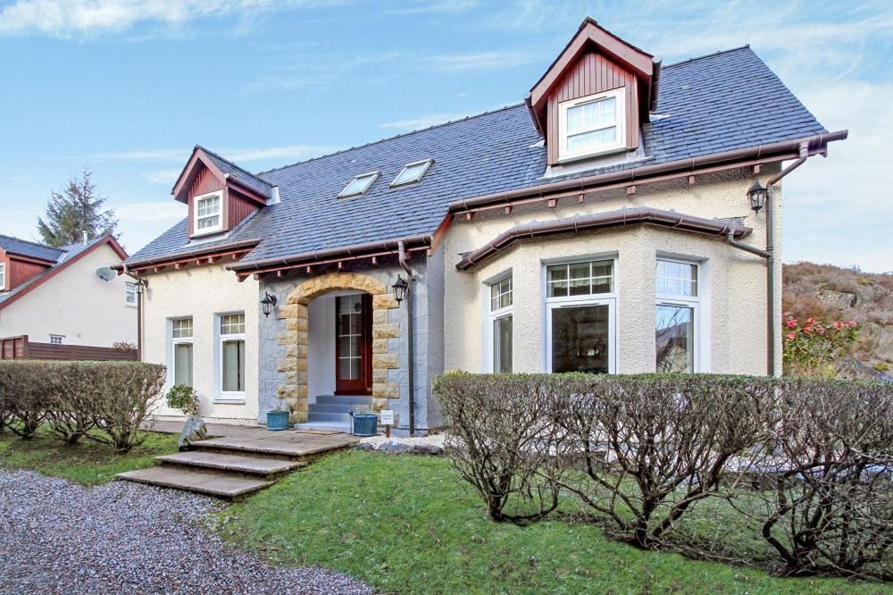 Dalcraig House B&B บัลลาคูลิช ภายนอก รูปภาพ